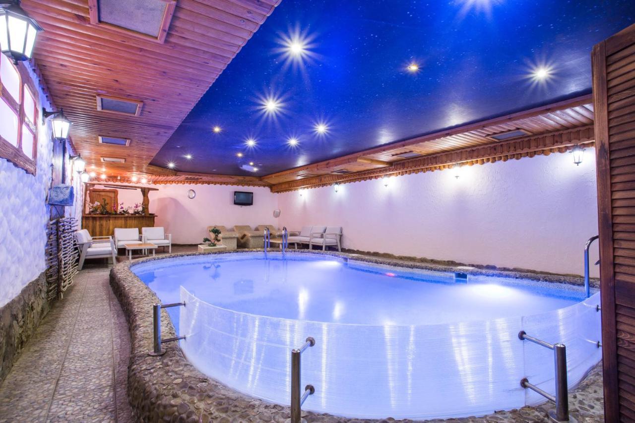 Spa-Hotel Myslyvskiy Dvir キエフ エクステリア 写真