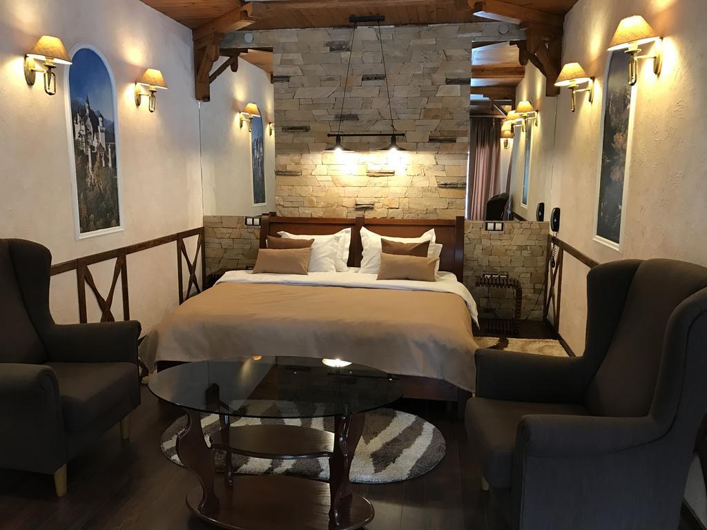 Spa-Hotel Myslyvskiy Dvir キエフ エクステリア 写真