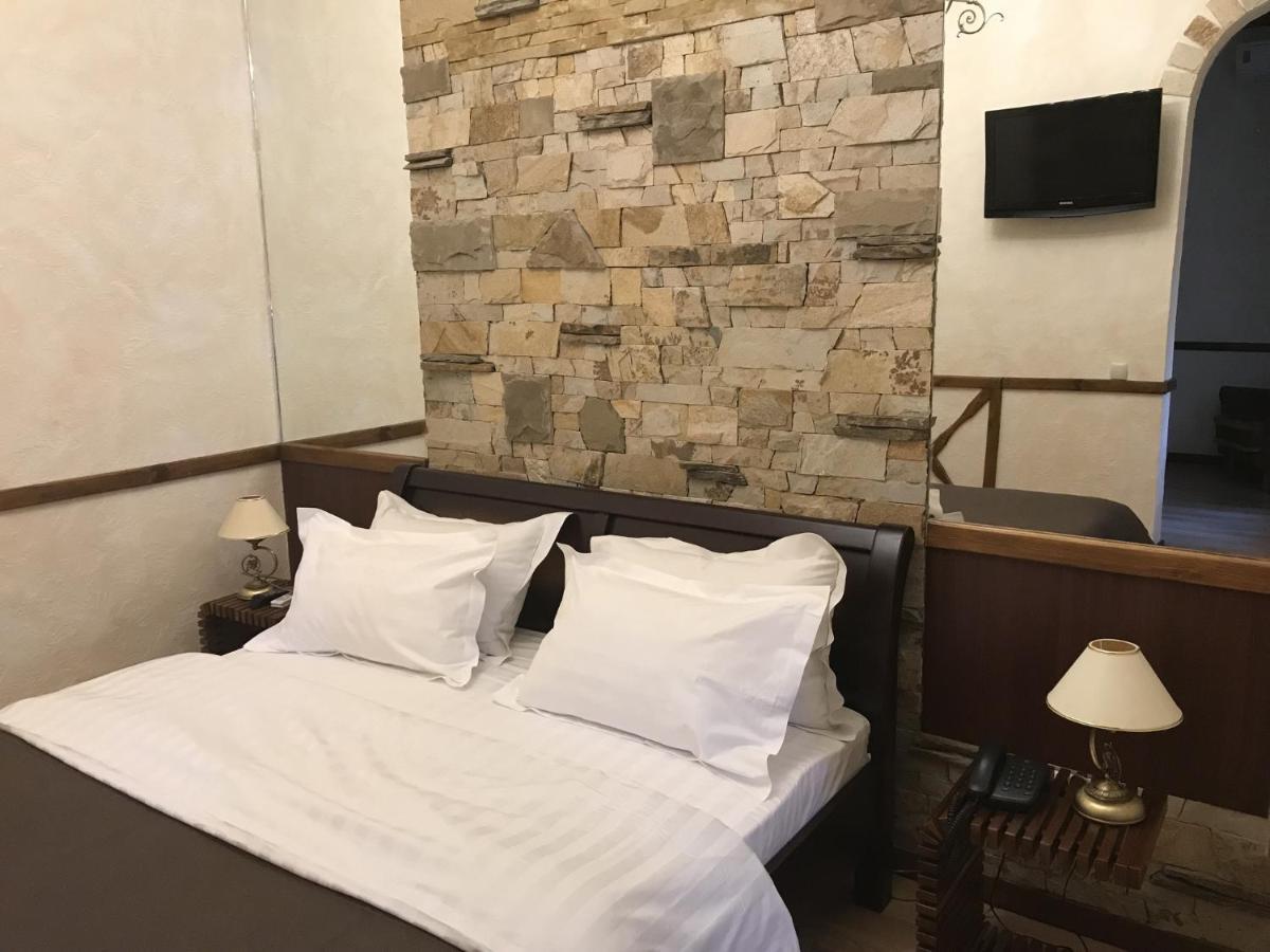 Spa-Hotel Myslyvskiy Dvir キエフ エクステリア 写真