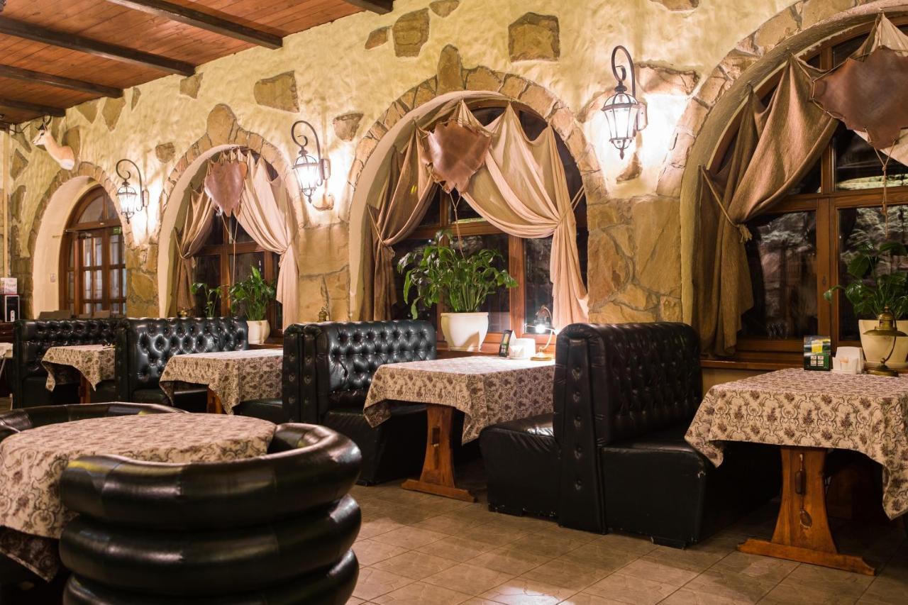 Spa-Hotel Myslyvskiy Dvir キエフ エクステリア 写真